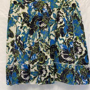 Flowered skirt by Etcetera